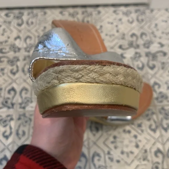 C Label Wedge Heels - Picture 8 of 10